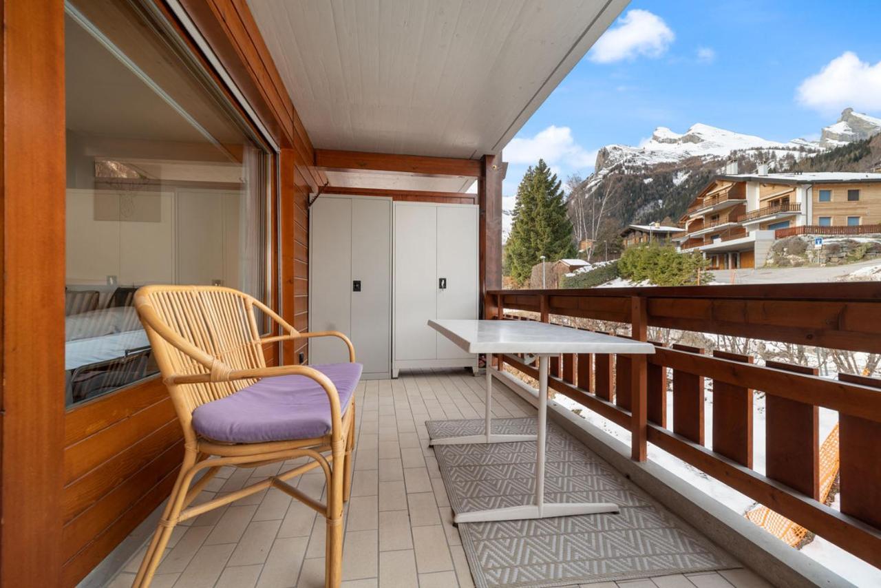 Charmant Studio Renove Situe Dans Les Bains D'Ovronnaz, Immeuble Les Sources Exterior photo
